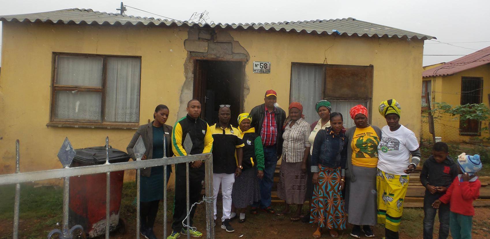Residents supported gogo Nozaliseko Matwa.Photo by Joseph Chirume.