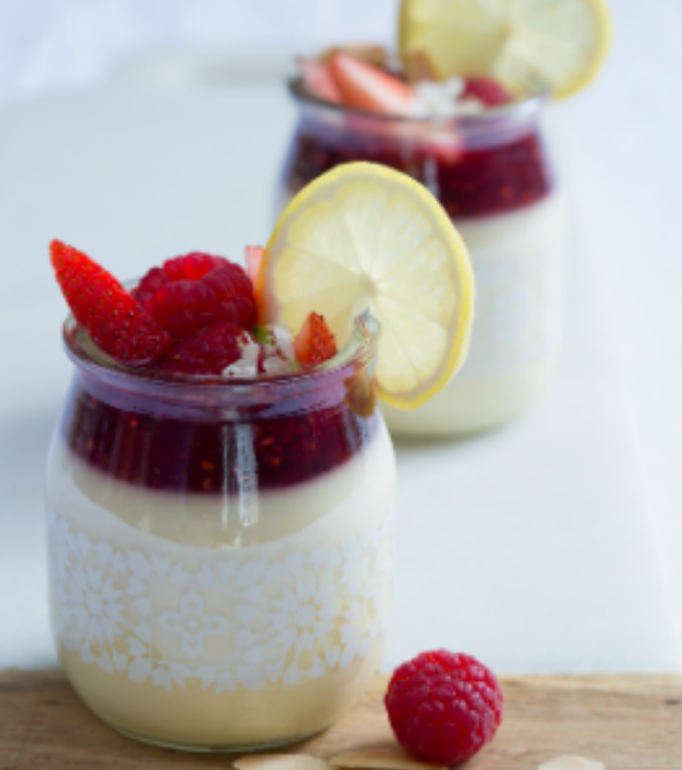Lemon creme with berry compote