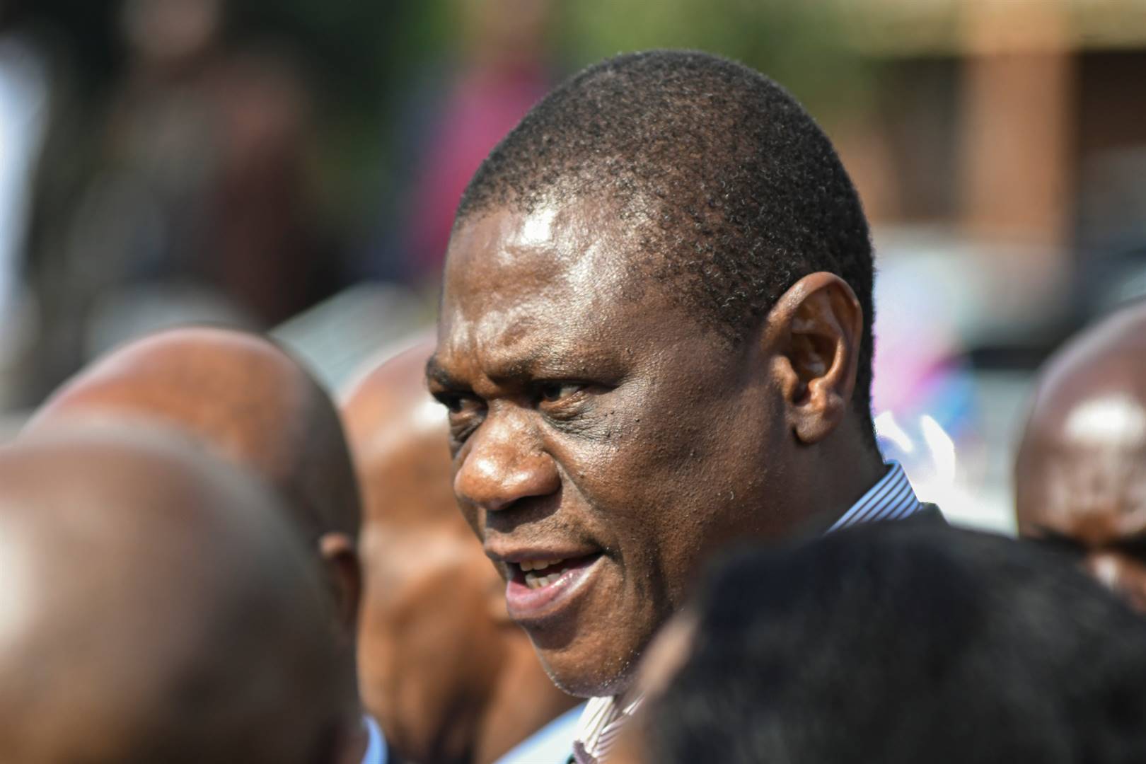 Mashatile se luukse lewe: Gautengse entiteit ‘doen ondersoek’ oor ...