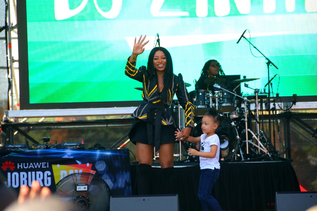DJ Zinhle brought out Kairo on stage at Huawei Joburg Day after her set.