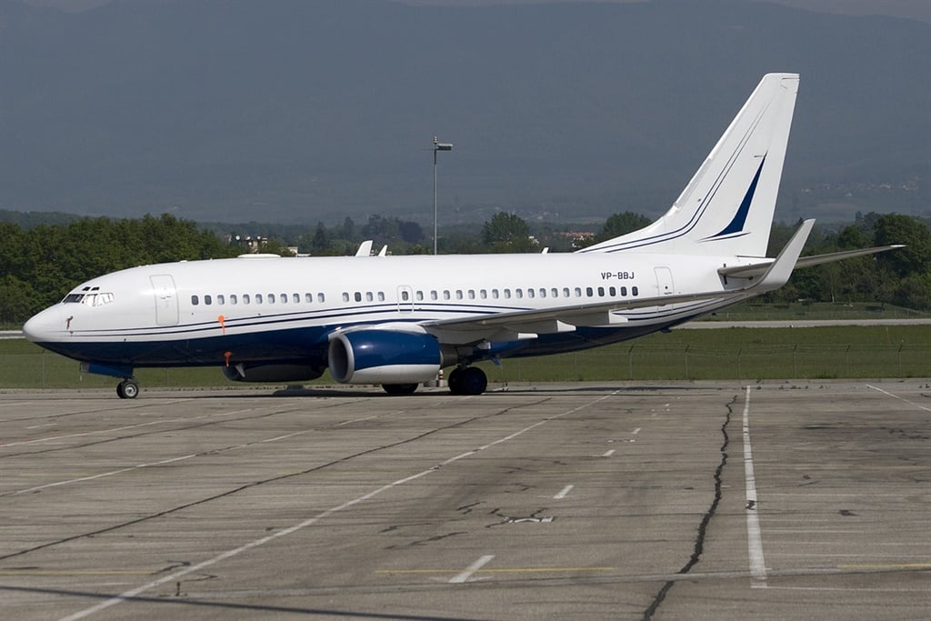 Steinhoff paid €19,631 an hour to rent a Boeing 73