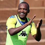 Mhlongo: 'Gift Motupa would struggle for game time at Sundowns'