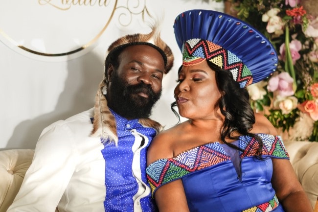 Gomora's Zodwa (played by Sannah Mchunu) and Bongani (played by Thulani Mtsweni) getting married.
