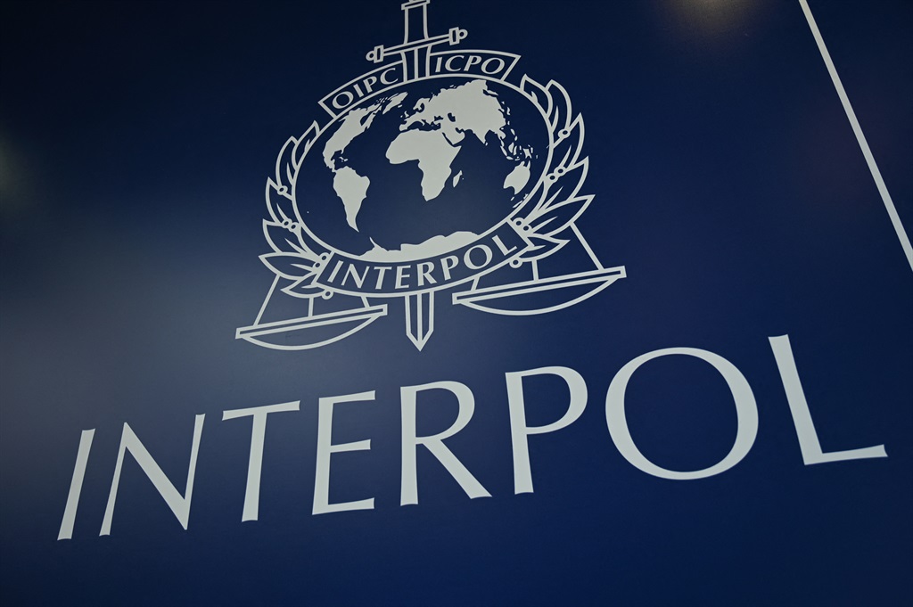 Europol and Interpol intercepted an intercontinental criminal network that was smuggling migrants from Cuba to the European Union. 