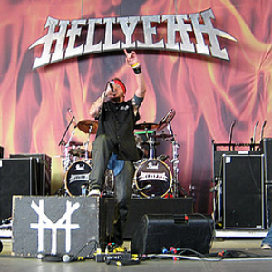 Hellyeah lost famed drummer Vinnie Paul Abbott, who died suddenly in June 2018. 