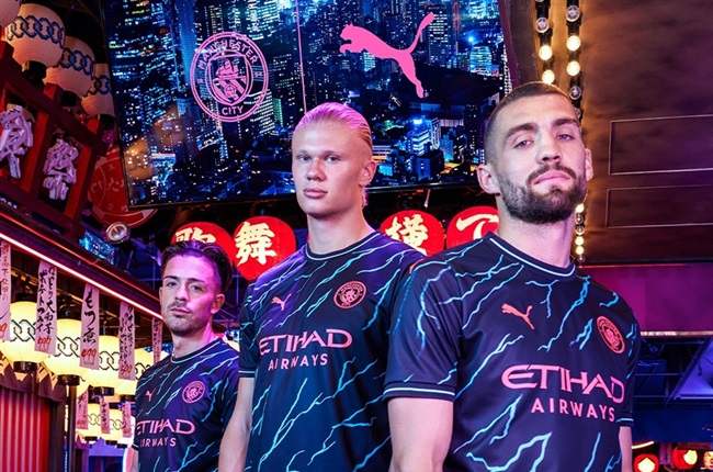 Manchester City 2023-24 Puma Third Kit Unveiled