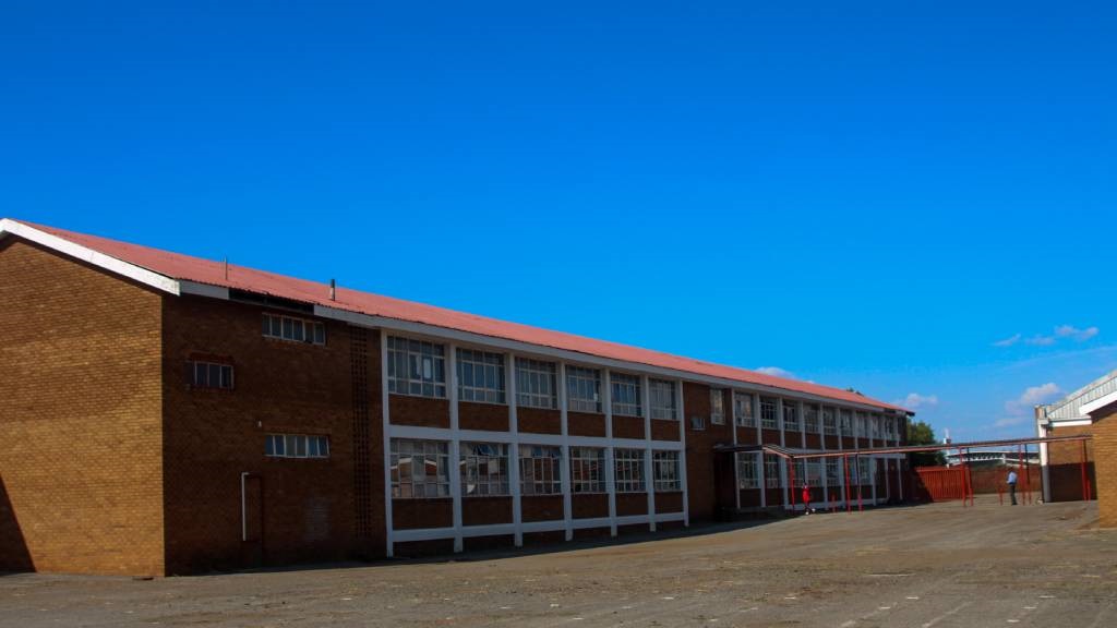 Phoenix Secondary School is in Duncanville, Vereen