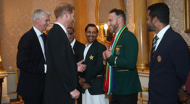 Faf du Plessis meets Prince Harry (Getty Images)