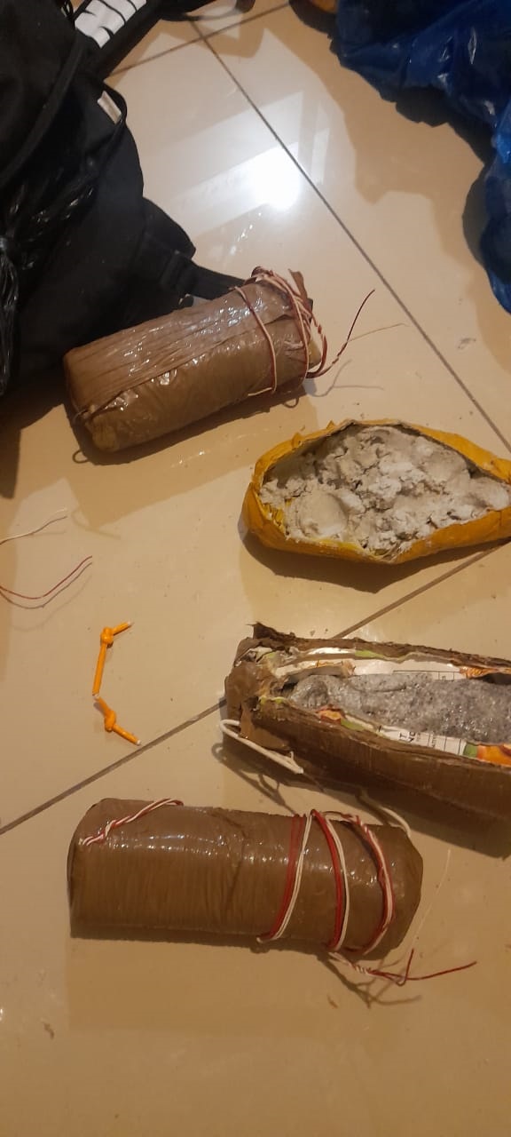 Eight suspects arrested with explosives and firear