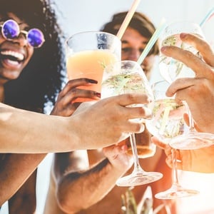 Your alcohol consumption – friendly fun or a problematic dependence? 