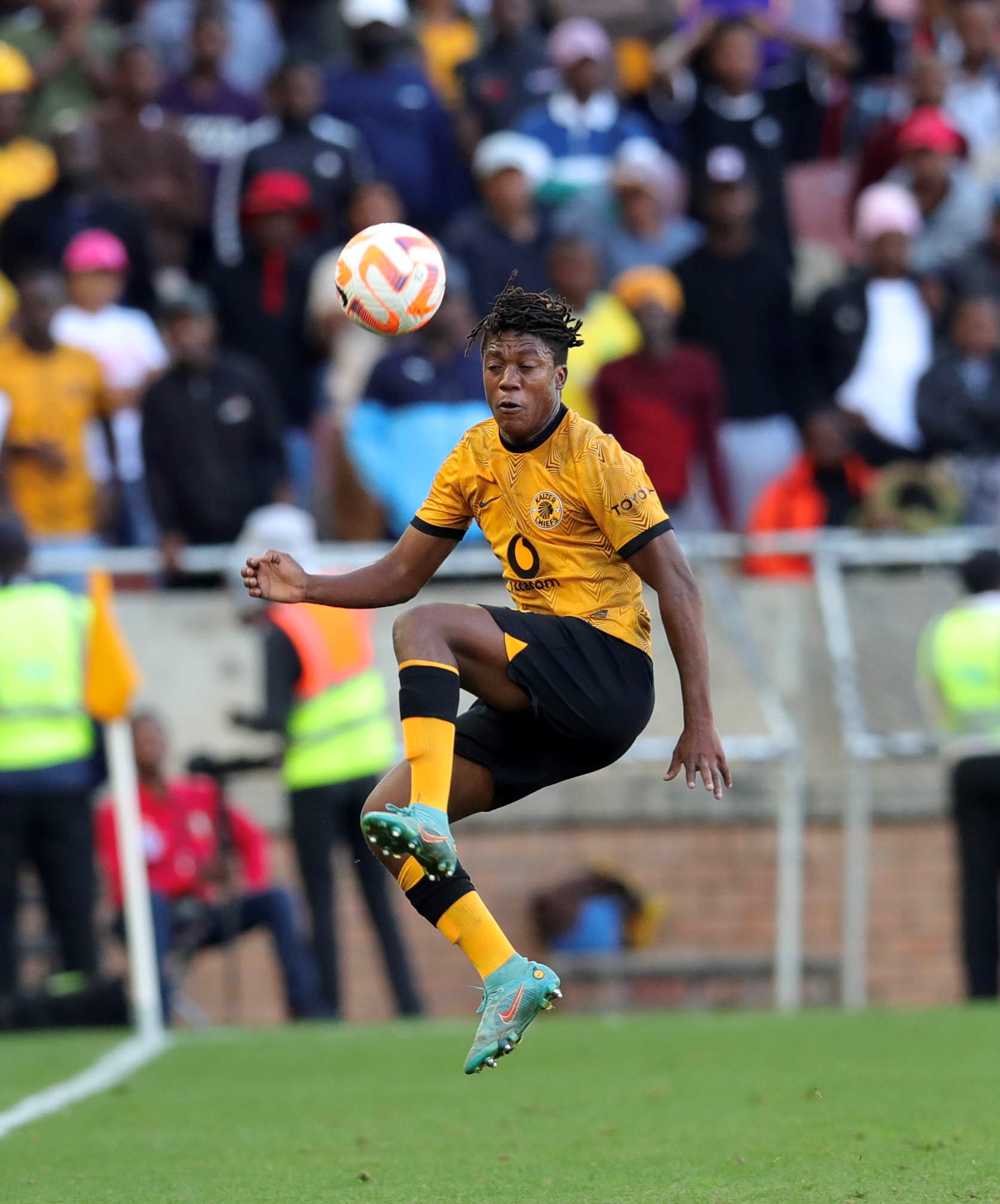 Mashiane, Nange and Kaizer Chiefs players who need move away from