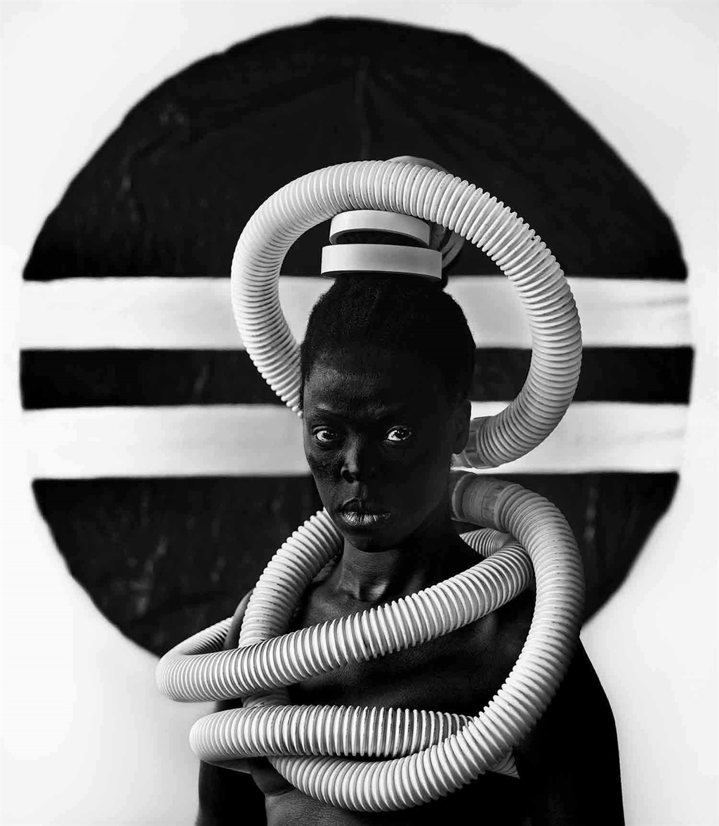 Zanele Muholi: Faces and Phases
pictures:Stevenson Gallery 