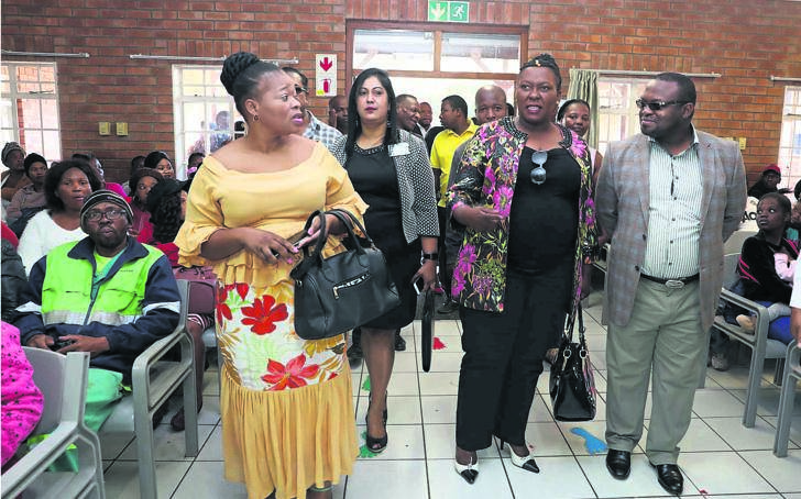 Second from right: KZN Health MEC Nomagugu Simelane-Zulu paid an unannounced visit to Isithebe Clinic in Mandeni. 