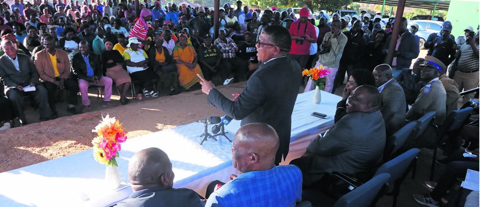 Minister Fikile Mbalula comforted the families of the 24 crash victims.   Photo by &#160;          Joshua Sebola