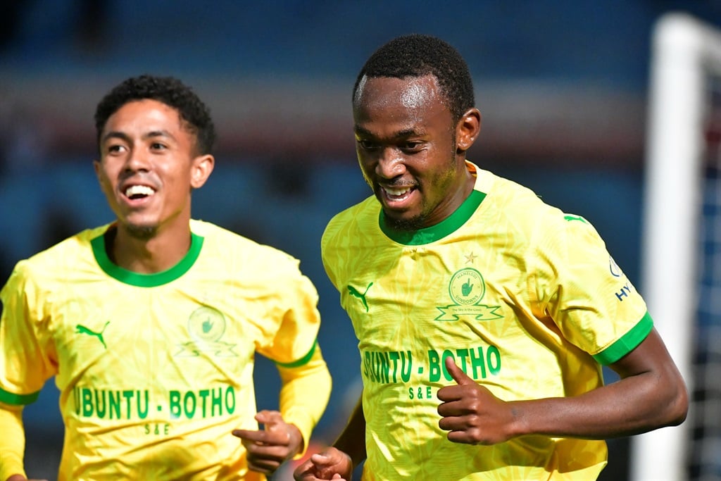 PRETORIA, SOUTH AFRICA - APRIL 29:  Peter Shalulile of Mamelodi Sundowns celebrates his opening goal with teammates during the DStv Premiership match between Mamelodi Sundowns and TS Galaxy at Loftus Versfeld Stadium on April 29, 2024 in Pretoria, South Africa. (Photo by Sydney Seshibedi/Gallo Images)