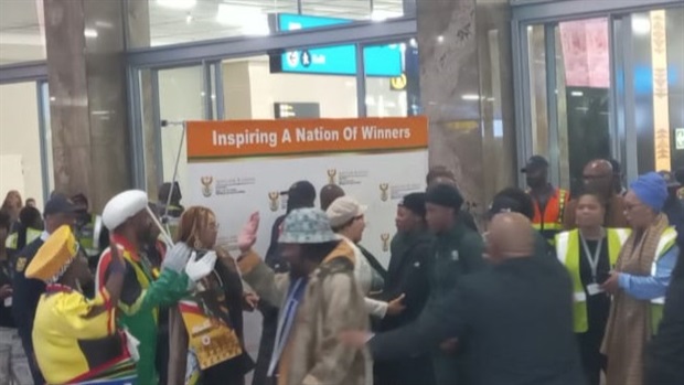 <p>The crowd appreciating Banyana's return to South Africa.</p><p><em>Photo: Khanyiso Tshwaku (News24 Sport)</em></p>