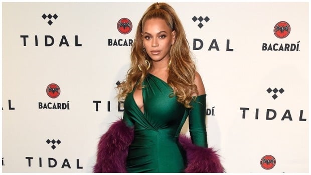Beyonce Knowles' long blonde hair - celebrity hair and hairstyles | Glamour  UK