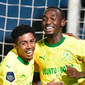 Shalulile sparks Sundowns to victory as title festivities could begin against rivals Chiefs