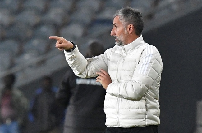 We want to be the champions' - Riveiro hails collective grit as Pirates  sail towards final