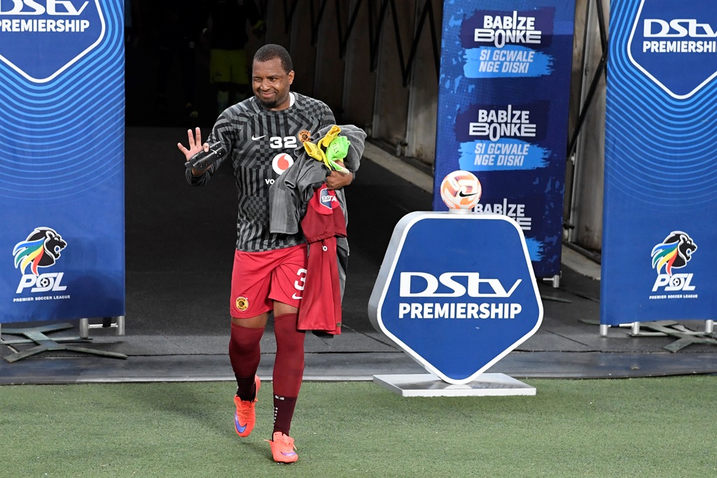 Khune: Zwane praises Kaizer Chiefs legend after booking MTN8 semi-final  ticket