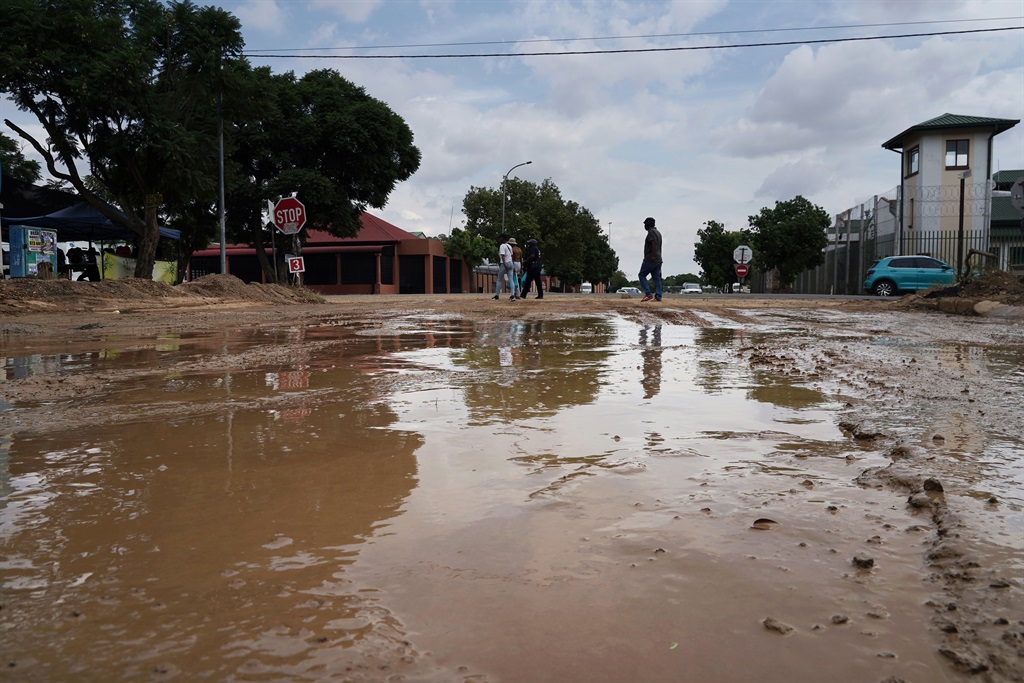 ON THE ROAD | ‘Village boy’ steps in to fix Mahikeng’s roads, ‘using bricks and sand’ | News24