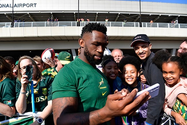 Beautiful Siya Kolisi And The Boks Have A Message For Bafana Bafana Ahead Of Their #fifaworldcup Opener πΏπ¦π« Design Art Beautiful Siya Kolisi And The Boks Have A Message For Bafana Bafana Ahead Of Their #fifaworldcup Opener πΏπ¦π« Design Art