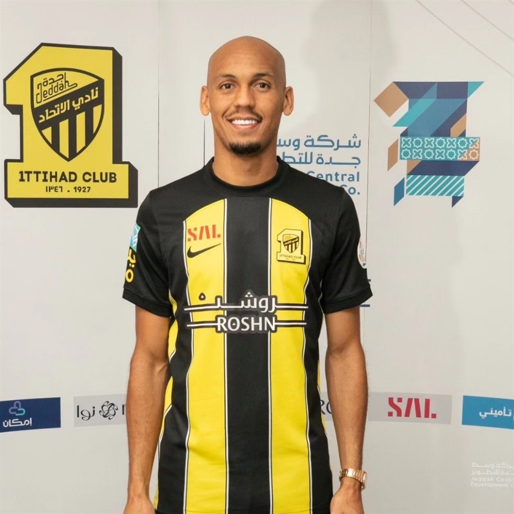 Al-Ittihad midfielder Fabinho was gifted a watch after his debut.
