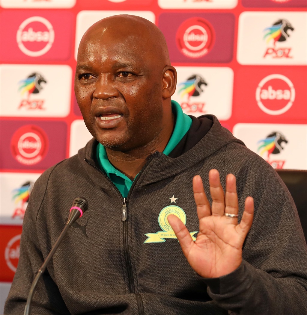 Mamelodi Sundowns coach Pitso Mosimane says Soweto giants Kaizer Chiefs and Orlando Pirates fans won't accept him as Bafana coach.
Photo: Backpagepix