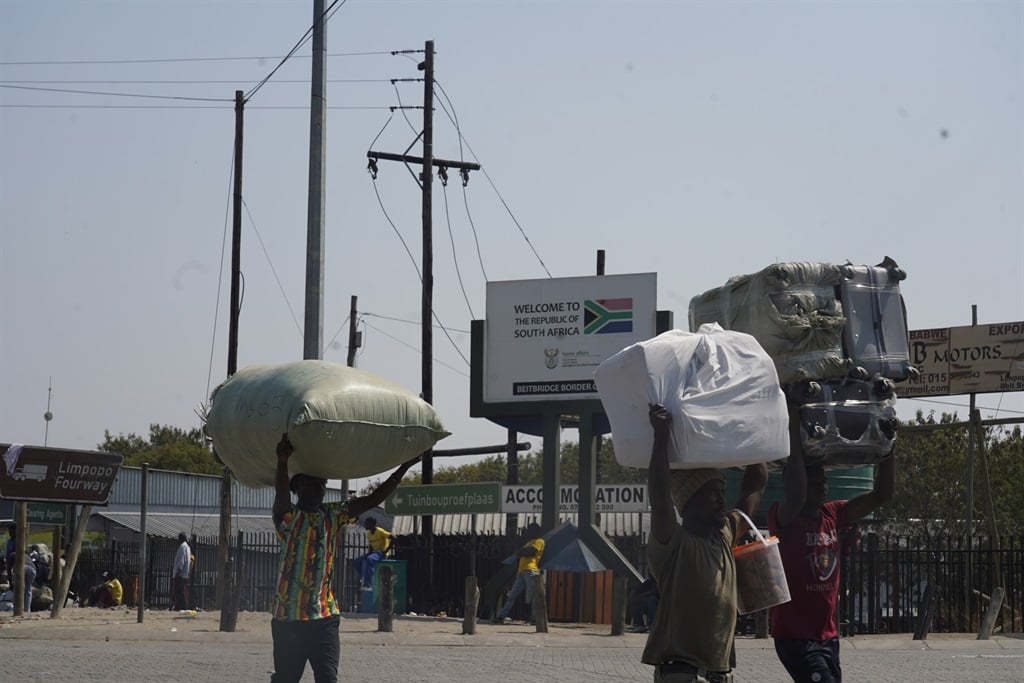 Why there’s an influx of smuggled Zimbabwean children into SA every December, and why it won’t stop | News24