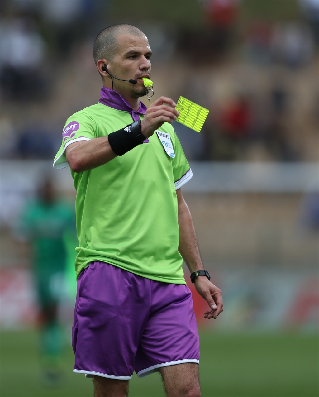  Referee Victor Gomes