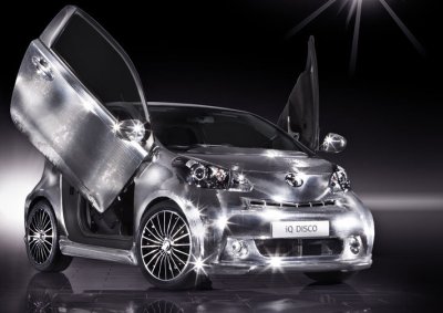 DRUM ROLL: Toyota Germany’s iQ Disco appears to have been wrapped in foil, yet it has the kind of sound-relay capability to get any party started.