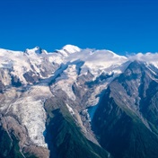 Mountaineers urged to delay Mont Blanc climbs amid Alps heatwave