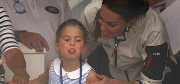 Princess Charlotte and Kate Middleton (Photo: AFP)