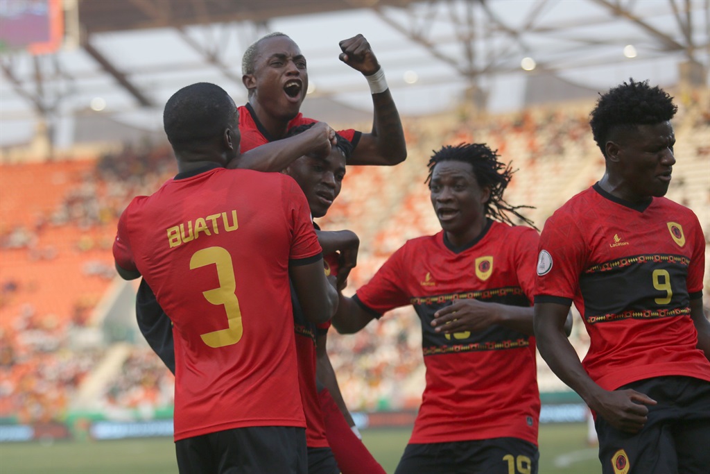 Angola boost last 16 hopes with thrilling victory Kickoff