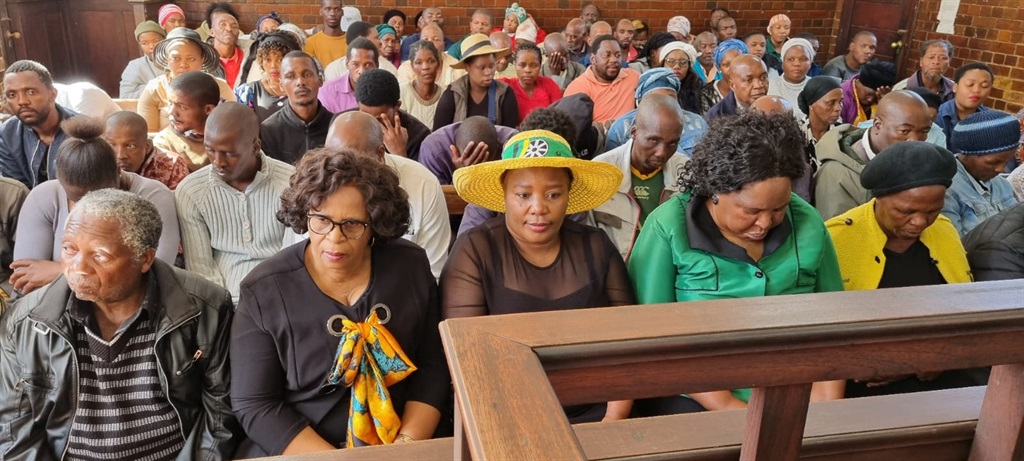 The Ixopo Magistrates Court was packed during the appearance of a cop accused of killing his pregnant girlfriend. 