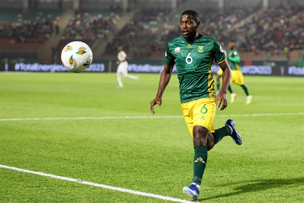 <em>South Africa's defender #6 Aubrey Modiba runs with the ball during the Africa Cup of Nations (CAN) 2024 group E football match between Mali and South Africa at Amadou Gon Coulibaly Stadium in Korhogo on January 16, 2024. (Photo by Fadel SENNA / AFP)</em>