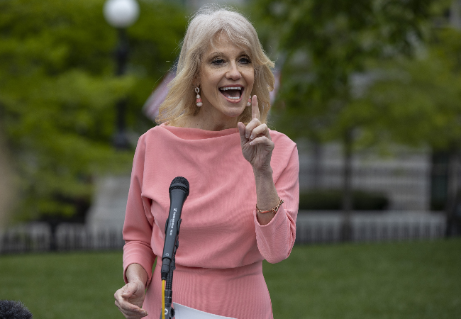 Kellyanne Conway quit as an adviser to US president Donald Trump after her daughter Claudia humiliated her on social media. 