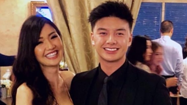 Jonathan Nguyen and his mom. (Photo: Instagram/@jhnguyeners) 