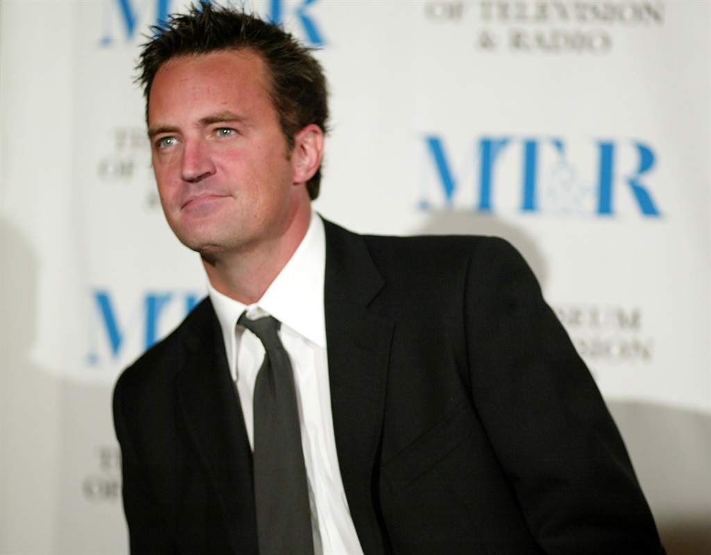 Matthew Perry during The Museum Of Television & Radio To Honor CBS Newss Dan Rather And Friends Producing Team at The Beverly Hills Hotel in Beverly Hills, CA, United States. 