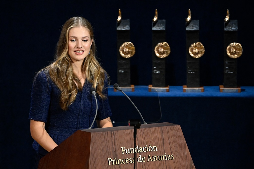 Spanish Crown Princess of Asturias Leonor delivers a speech during the 2023 Princess of Asturias Award ceremony at the Campoamor Theatre in Oviedo. 
