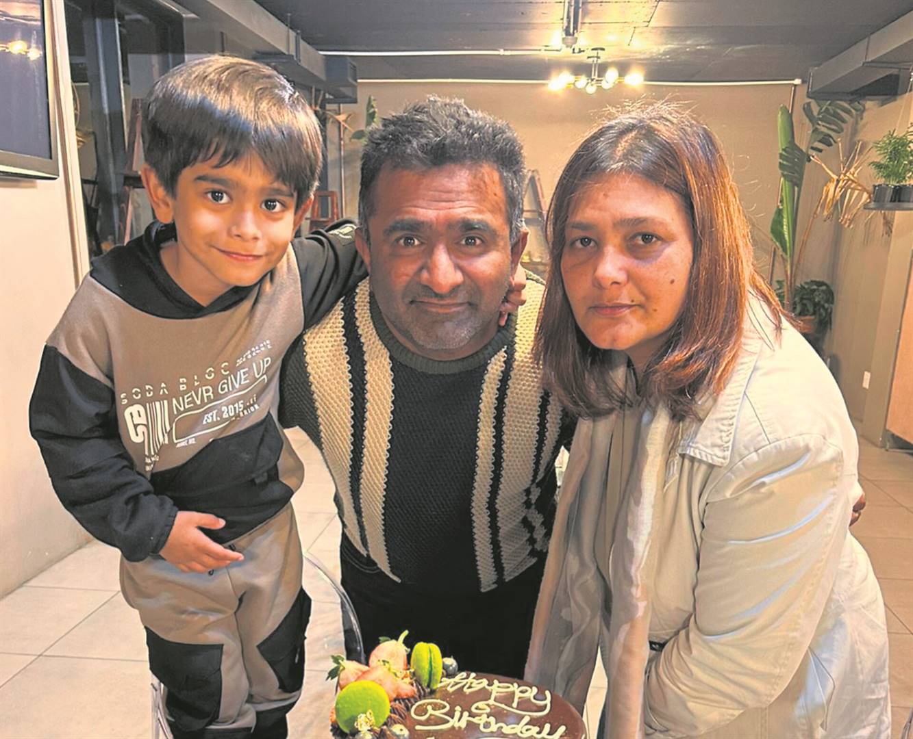 Miracle-baba al 5 jaar oud | Son