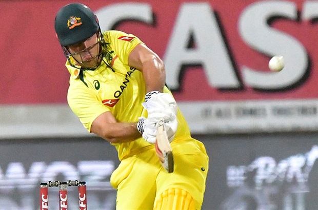 Mitchell Marsh lights up Kingsmead with 49-ball 92