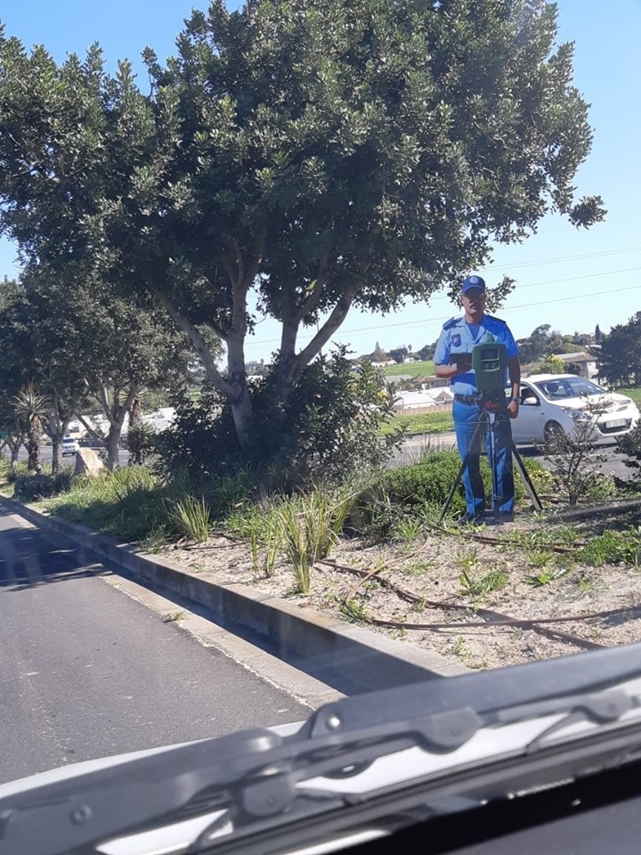 The steel cut-out spotted on Frans Conradie Drive in Cape Town (Supplied, Chantelle Smart)