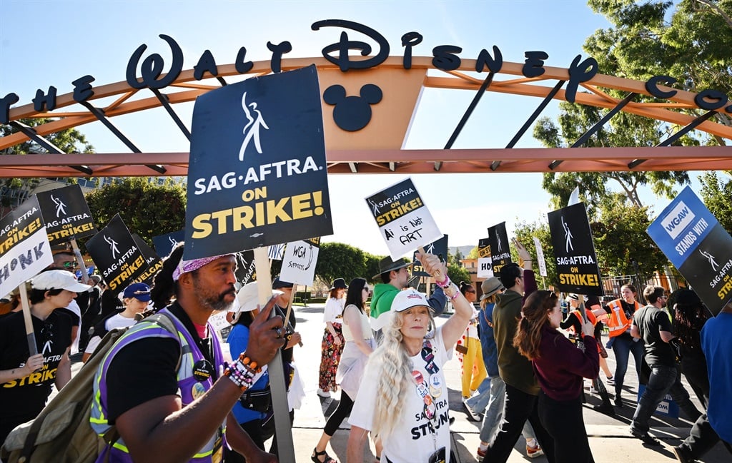 ‘Perseverance pays off:’ Hollywood actors strike ends after 118 days | Life