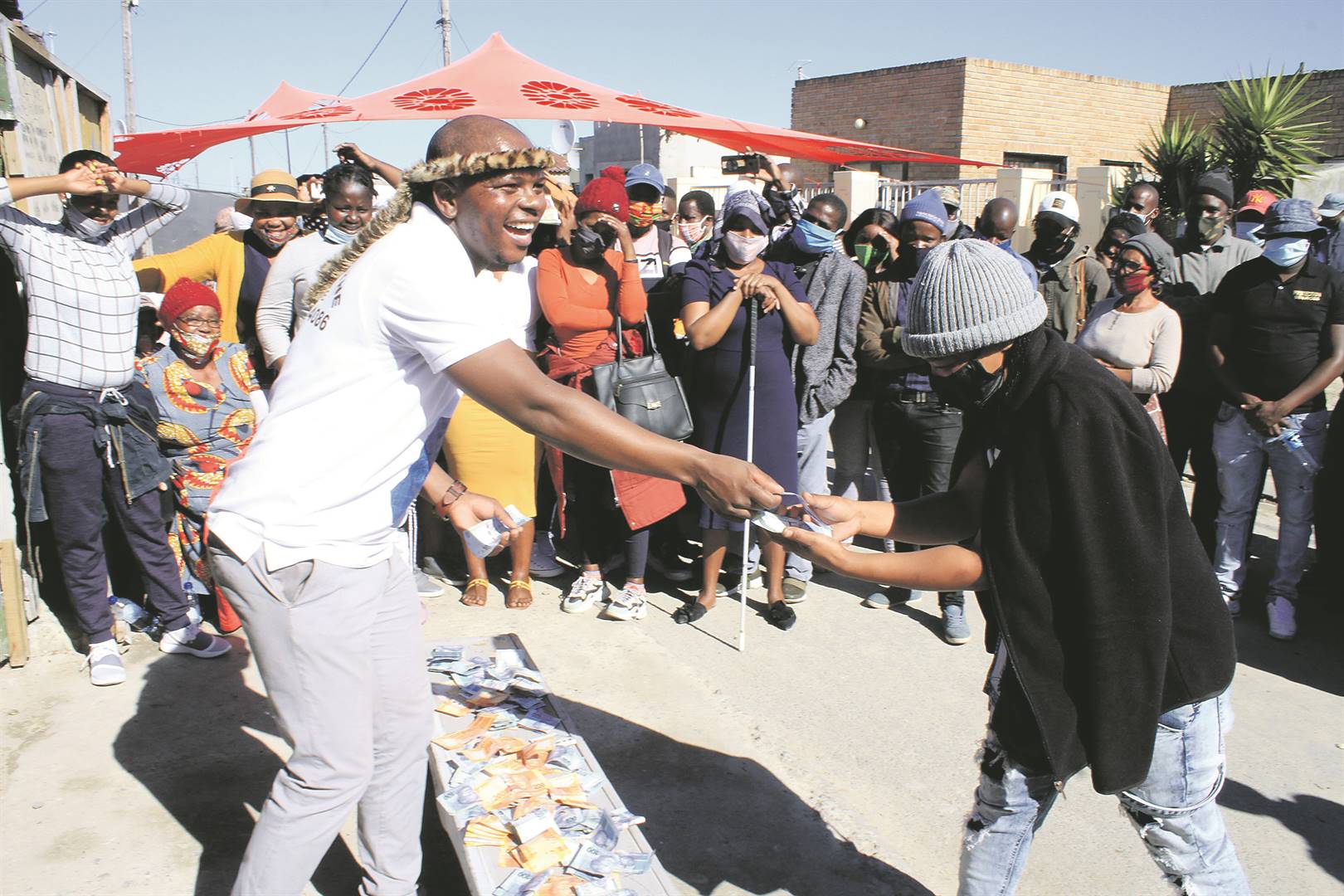 Sangoma Sibusiso ‘Mkhulu’ Mathe has postponed his huge birthday party supposed to take place in Khayelitsha on Saturday, 28 November until next year.          Photo by Lindile Mbontsi