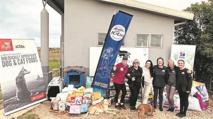 JBay Animal Rescue Sanctuary recently received an enormous donation of pet food and veterinary items thanks to the Walk for a Cause initiative. 