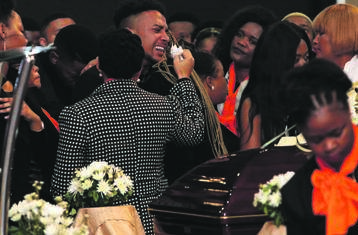 Emotions ran high as thousands attended the funeral of UCT student Uyinene Mrwetyana who was brutally murdered by a worker in the Clareinch Post Office in Claremont, Cape Town, last month. Eastern Cape premier Oscar Mabuyane and Police Minister Bheki Cele were among the mourners. Picture: City Press