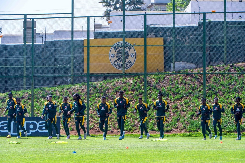 Kaizer Chiefs Legends vs Orlando Pirates Legends - Frank Makua penalty 