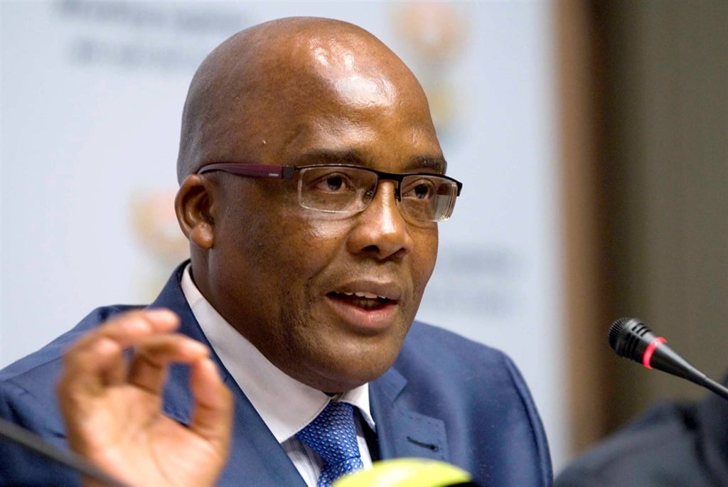 Home Affairs Minister Aaron Motsoaledi said the arrest demonstrated the department's zero-tolerance against corruption. (Supplied/GCIS)