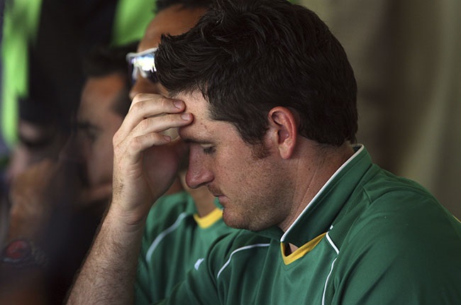 Graeme Smith broke his hand in 2009's Test. (Photo by Tim Clayton/Corbis via Getty Images)